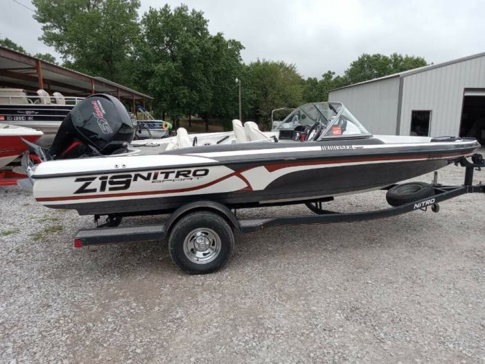 Eufaula Pontoon Boat Sales, Service, Parts & Rentals